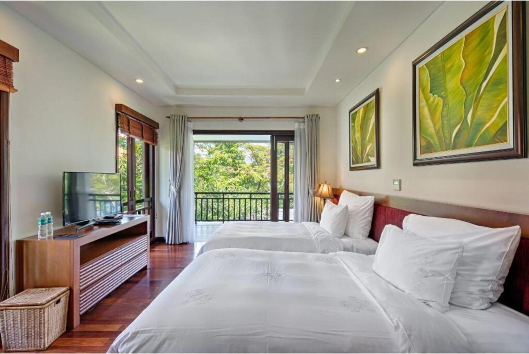 Tropical Pool Villas Da Nang Exterior photo